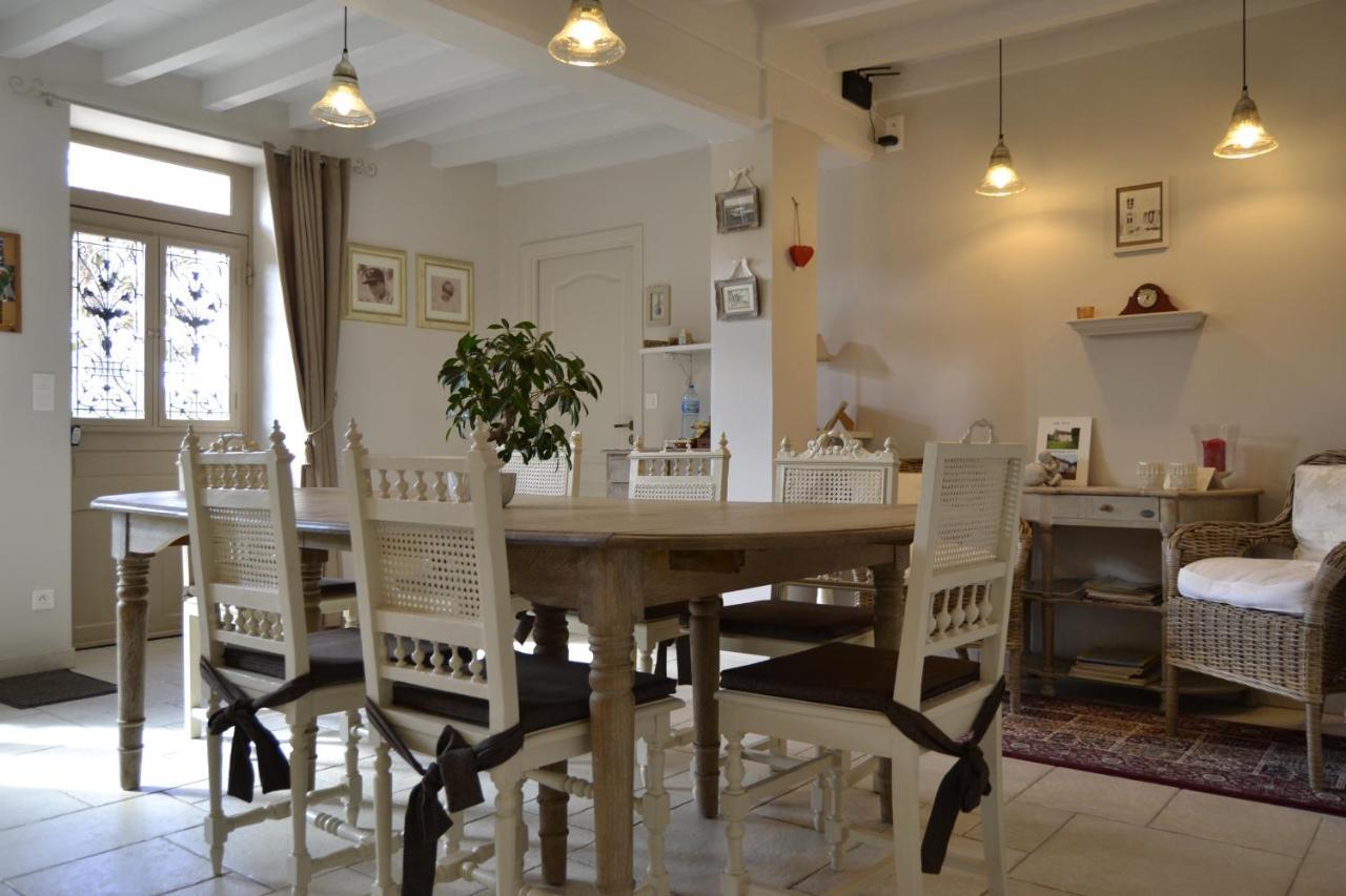 Le Repos Coquelicot Bed & Breakfast Montillot ภายนอก รูปภาพ