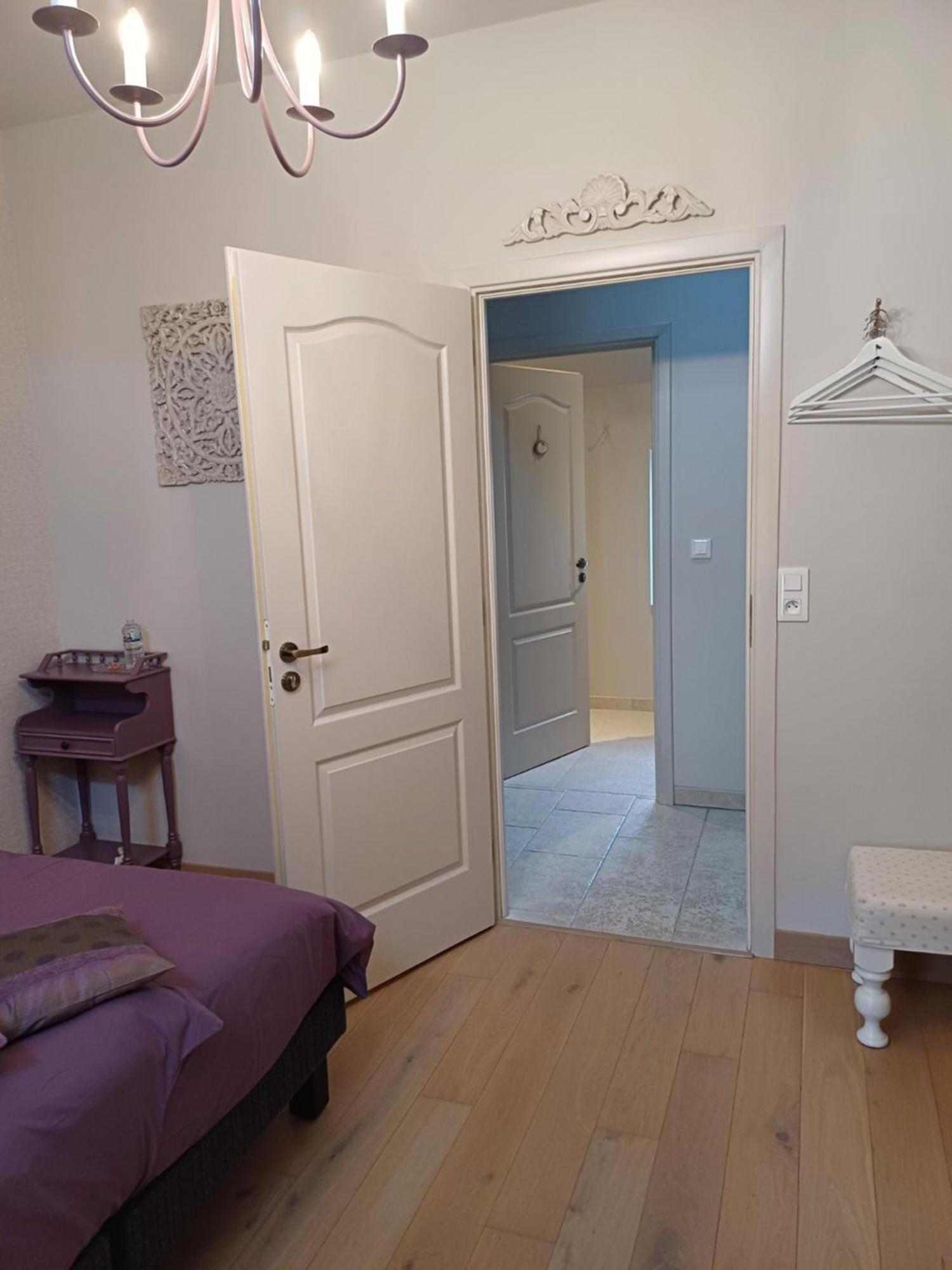 Le Repos Coquelicot Bed & Breakfast Montillot ภายนอก รูปภาพ